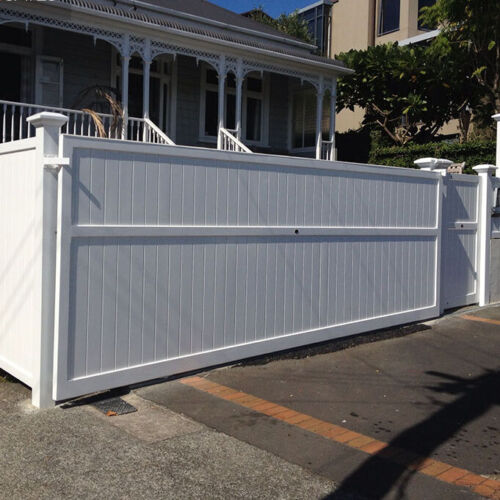 fencing-brisbane